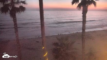 Pacific Beach Live Surf Webcam - Jul 15, 2026, 8:35pm PDT