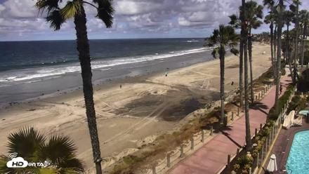 Pacific Beach Live Surf Webcam - May 5, 2026, 11:23am PDT