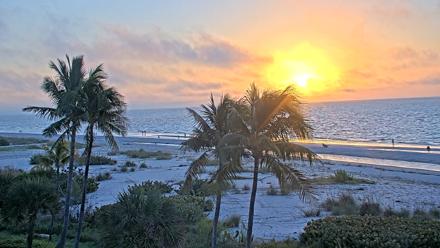 Oceans Reach Sanibel Island Live Cam - Oct 21, 2025, 7:40am EDT