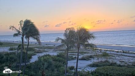 Oceans Reach Sanibel Island Live Cam - Oct 19, 2026, 7:33am EDT
