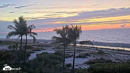 Oceans Reach Sanibel Island Live Cam - Oct 6, 2026, 7:04am EDT