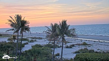 Oceans Reach Sanibel Island Live Cam - May 6, 2026, 6:51am EDT