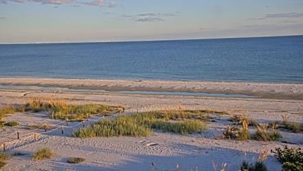 Oceans Reach Sanibel Island Live Cam - Oct 15, 2025, 6:31pm EDT