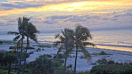 Oceans Reach Sanibel Island Live Cam - Oct 11, 2025, 7:30am EDT
