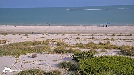 Oceans Reach Sanibel Island Live Cam - Aug 28, 2026, 5:55pm EDT