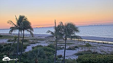 Oceans Reach Sanibel Island Live Cam - Sep 27, 2026, 7:14am EDT