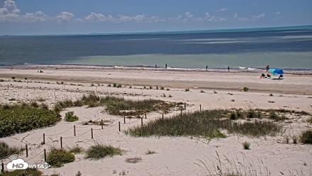 Oceans Reach Sanibel Island Live Cam - May 14, 2026, 12:18pm EDT