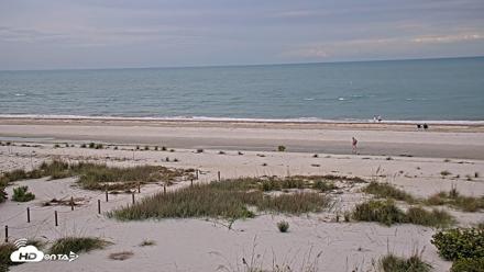 Oceans Reach Sanibel Island Live Cam - May 18, 2026, 6:40pm EDT