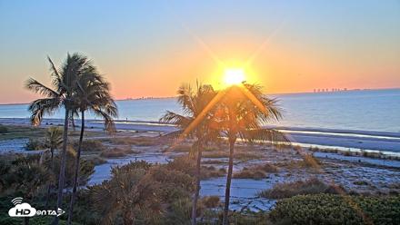 Oceans Reach Sanibel Island Live Cam - Oct 13, 2026, 7:35am EDT