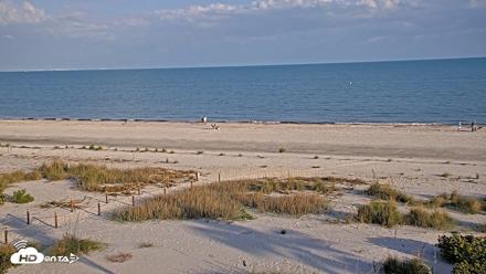 Oceans Reach Sanibel Island Live Cam - Apr 22, 2026, 6:52pm EDT