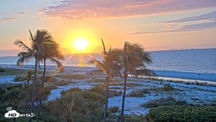 Oceans Reach Sanibel Island Live Cam - Sep 26, 2026, 7:26am EDT