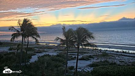 Oceans Reach Sanibel Island Live Cam - Oct 12, 2026, 6:56am EDT