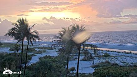 Oceans Reach Sanibel Island Live Cam - Jul 18, 2026, 6:47am EDT