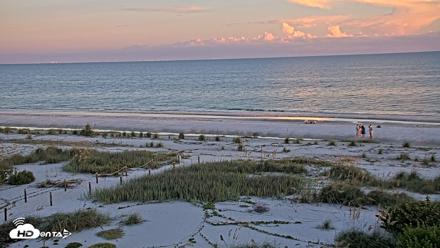 Oceans Reach Sanibel Island Live Cam - Oct 14, 2026, 6:54pm EDT