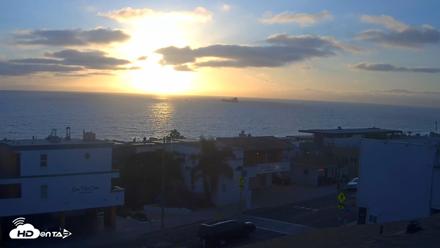 Sea View Inn Manhattan Beach Live Webcam - Aug 12, 2026, 7:24pm PDT