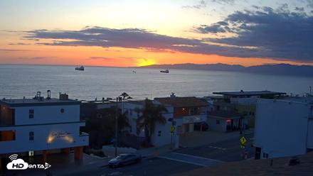 Sea View Inn Manhattan Beach Live Webcam - May 5, 2026, 7:41pm PDT