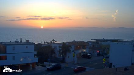 Sea View Inn Manhattan Beach Live Webcam - Apr 16, 2026, 7:24pm PDT