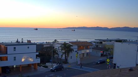 Sea View Inn Manhattan Beach Live Webcam - Jan 9, 2026, 5:04pm PST