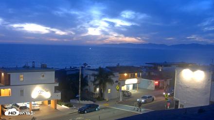 Sea View Inn Manhattan Beach Live Webcam - Apr 18, 2026, 7:52pm PDT