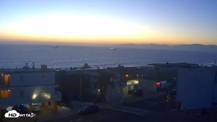 Sea View Inn Manhattan Beach Live Webcam - Sep 4, 2026, 7:34pm PDT