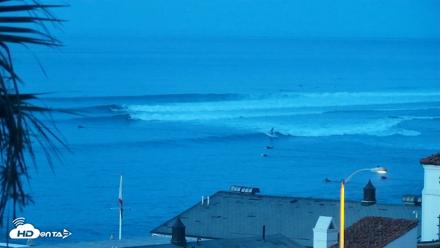 Malibu Point Live Surf Cam - Jul 21, 2026, 5:42am PDT