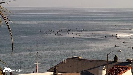 Malibu Point Live Surf Cam - May 12, 2026, 5:41pm PDT
