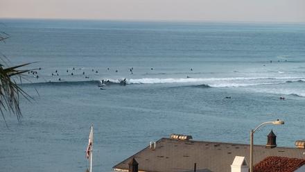 Malibu Point Live Surf Cam - Oct 1, 2025, 7:10am PDT