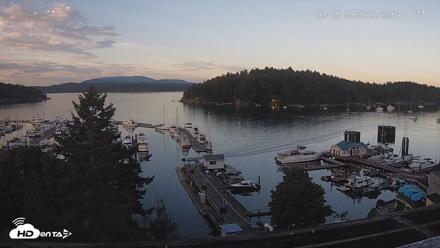 Friday Harbor - San Juan Island Live Webcam - Aug 19, 2026, 7:40pm PDT