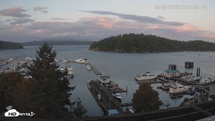 Friday Harbor - San Juan Island Live Webcam - Sep 25, 2026, 7:01pm PDT