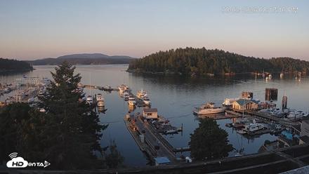 Friday Harbor - San Juan Island Live Webcam - Aug 3, 2026, 8:17pm PDT