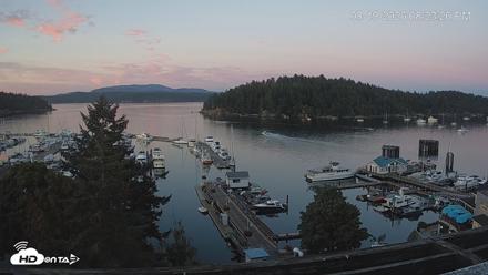 Friday Harbor - San Juan Island Live Webcam - Aug 19, 2026, 8:24pm PDT