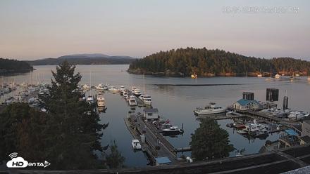 Friday Harbor - San Juan Island Live Webcam - Aug 24, 2026, 7:52pm PDT