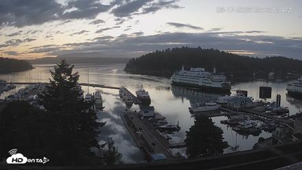 Friday Harbor - San Juan Island Live Webcam - Jun 17, 2026, 5:07am PDT