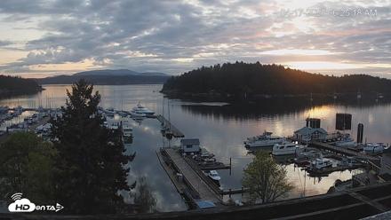 Friday Harbor - San Juan Island Live Webcam - Apr 17, 2026, 6:25am PDT
