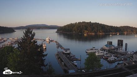 Friday Harbor - San Juan Island Live Webcam - Apr 24, 2026, 7:52pm PDT