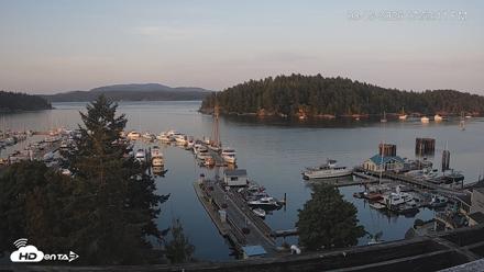 Friday Harbor - San Juan Island Live Webcam - Aug 15, 2026, 7:54pm PDT