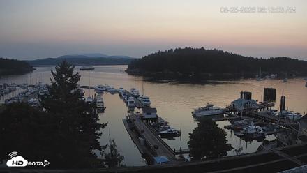 Friday Harbor - San Juan Island Live Webcam - Aug 25, 2026, 6:13am PDT