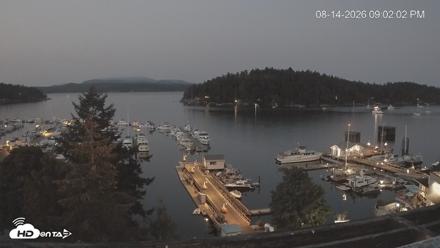 Friday Harbor - San Juan Island Live Webcam - Aug 14, 2026, 9:02pm PDT