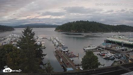 Friday Harbor - San Juan Island Live Webcam - Aug 1, 2026, 5:52am PDT