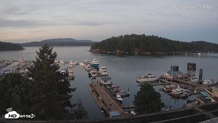 Friday Harbor - San Juan Island Live Webcam - May 22, 2026, 9:07pm PDT