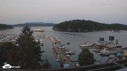 Friday Harbor - San Juan Island Live Webcam - Aug 14, 2026, 8:35pm PDT