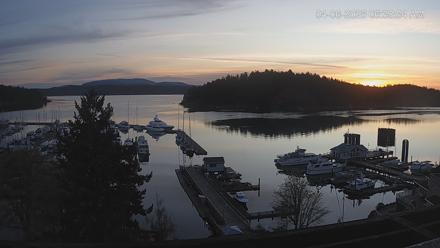 Friday Harbor - San Juan Island Live Webcam - Apr 6, 2026, 6:39am PDT
