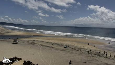 Del Mar Beach North Live Webcam - Apr 13, 2026, 2:34pm PDT