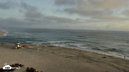 Del Mar Beach North Live Webcam - Jul 14, 2026, 7:36pm PDT