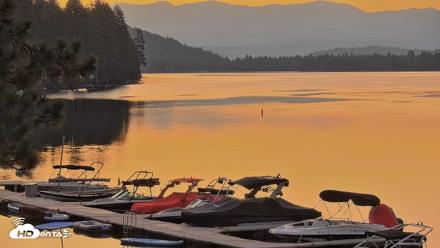 Donner Lake and Village Live Webcam - Aug 4, 2026, 5:51am PDT