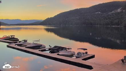 Donner Lake and Village Live Webcam - Aug 17, 2026, 6:11am PDT