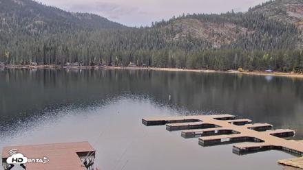 Donner Lake and Village Live Webcam - Oct 21, 2026, 11:46am PDT
