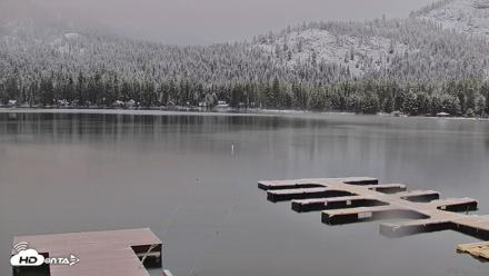 Donner Lake and Village Live Webcam - Apr 11, 2026, 7:17am PDT