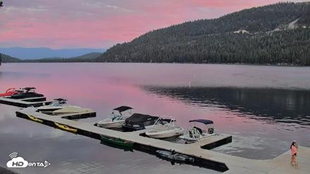 Donner Lake and Village Live Webcam - Aug 28, 2026, 7:42pm PDT