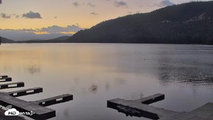 Donner Lake and Village Live Webcam - Sep 17, 2026, 6:32am PDT